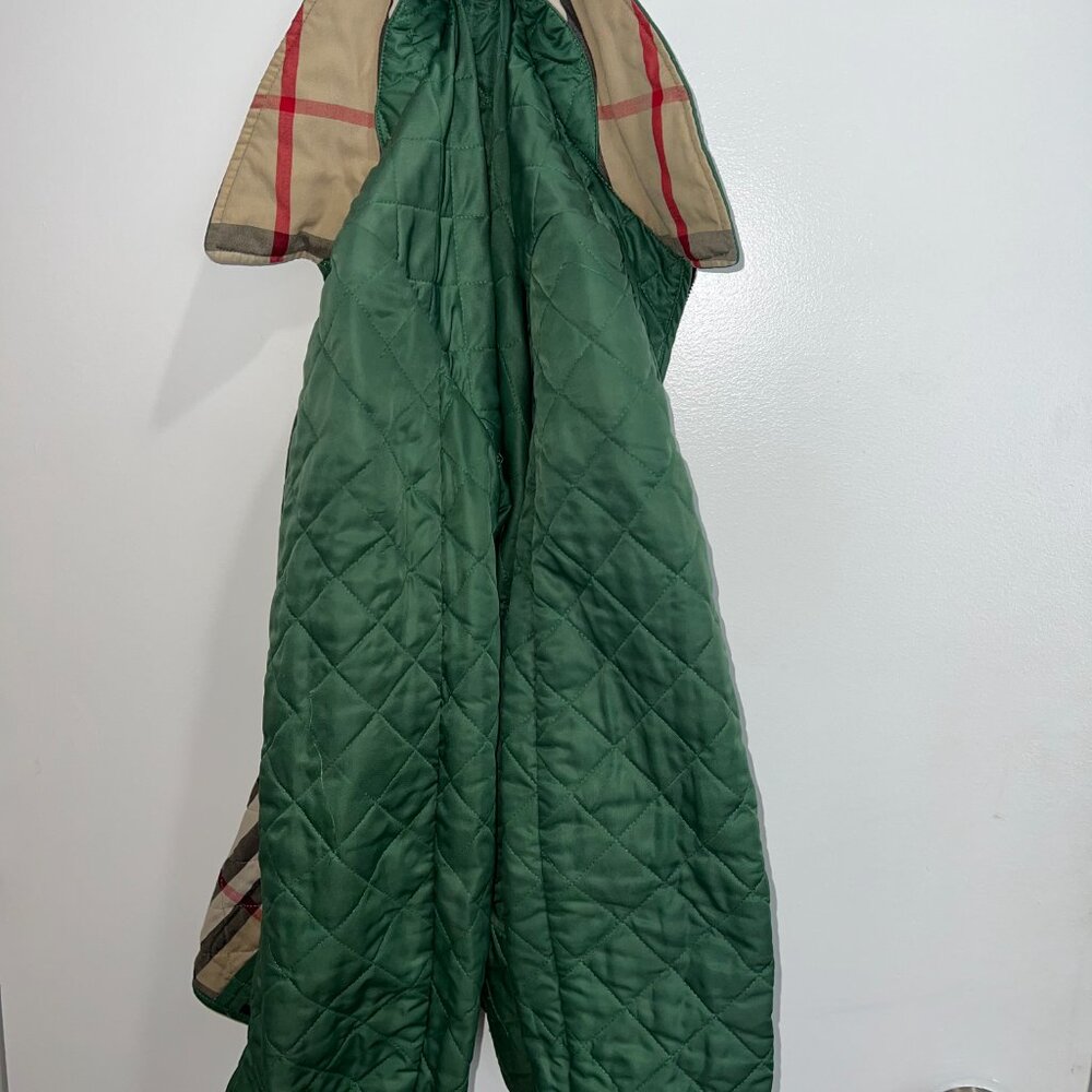 SOLD ! Vintage Burberry Quilted Down Jacket – Olive Green - Picture 6 of 6